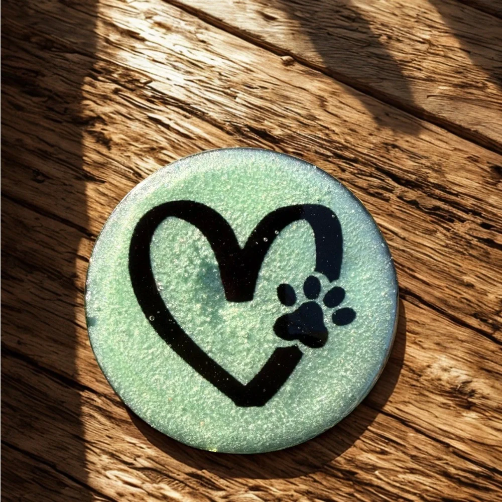 Mint Green Heart and Paw Phone Grip